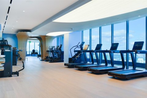 Condominio en alquiler en Miami, Florida, 1 dormitorio, 77.95 m2 № 1988588 - foto 12