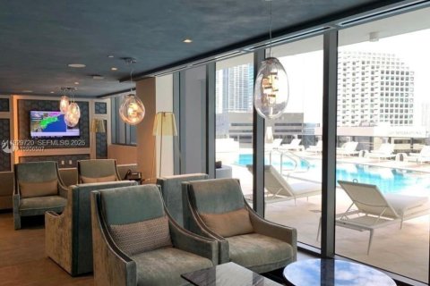 Condominio en alquiler en Miami, Florida, 1 dormitorio, 77.95 m2 № 1988588 - foto 6