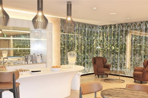 Condominio en alquiler en Miami, Florida, 1 dormitorio, 77.95 m2 № 1988588 - foto 4