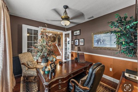 House in Lake Wales, Florida 4 bedrooms, 422.24 sq.m. № 2118419 - photo 12