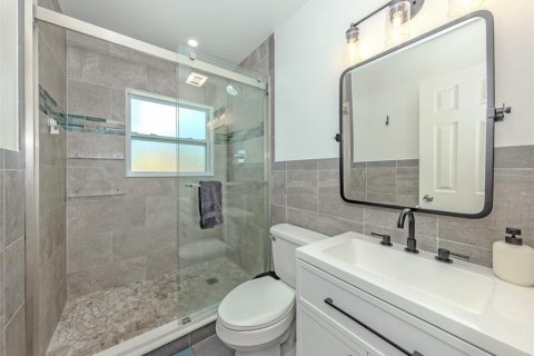Casa en venta en Venice, Florida, 2 dormitorios, 104.7 m2 № 2215978 - foto 13