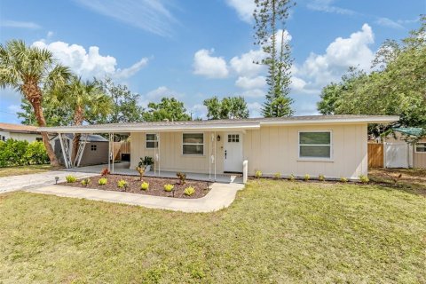 Casa en venta en Venice, Florida, 2 dormitorios, 104.7 m2 № 2215978 - foto 2