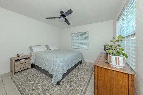 Casa en venta en Venice, Florida, 2 dormitorios, 104.7 m2 № 2215978 - foto 12