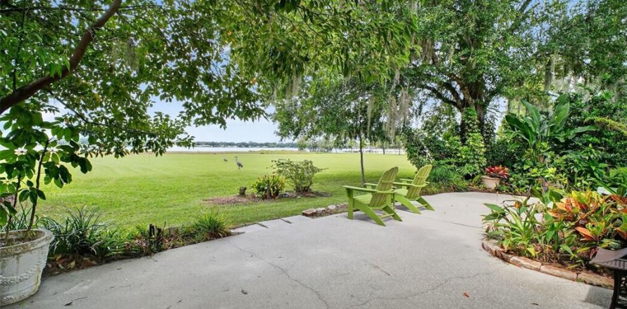 Casa en Eustis, Florida 2 dormitorios, 97.36 m2 № 1915454