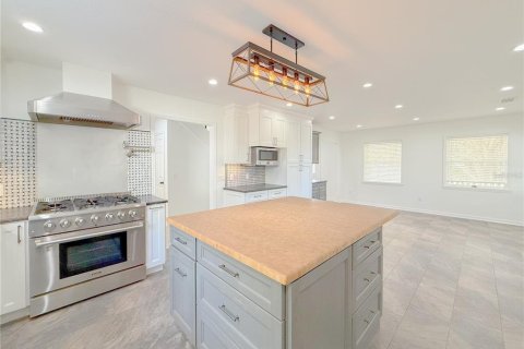 Villa ou maison à vendre à Winter Garden, Floride: 3 chambres, 202.34 m2 № 1525802 - photo 20