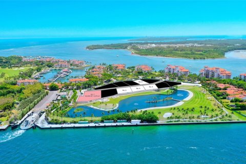 Casa en venta en Miami Beach, Florida, 8 dormitorios, 1467.95 m2 № 1948427 - foto 29