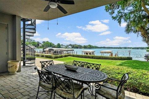 Condo à Winter Park, Floride, 3 chambres  № 2353433