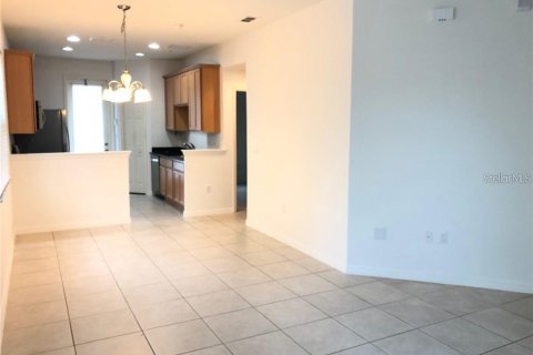 Townhouse in Orlando, Florida 4 bedrooms, 143.81 sq.m. № 2377838 - photo 5