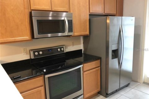Townhouse in Orlando, Florida 4 bedrooms, 143.81 sq.m. № 2377838 - photo 8