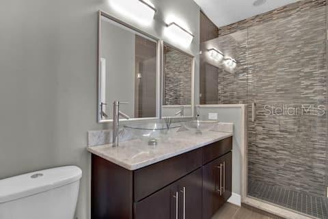 Villa ou maison à louer à Kissimmee, Floride: 2 chambres, 131.64 m2 № 2156553 - photo 17