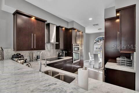 Villa ou maison à louer à Kissimmee, Floride: 2 chambres, 131.64 m2 № 2156553 - photo 7