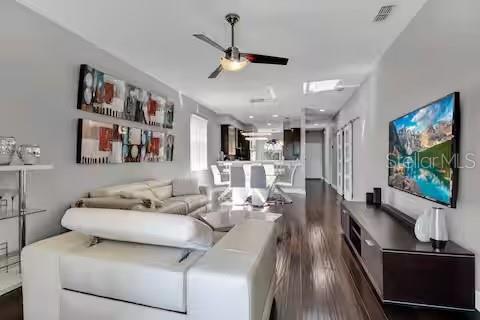Villa ou maison à louer à Kissimmee, Floride: 2 chambres, 131.64 m2 № 2156553 - photo 8