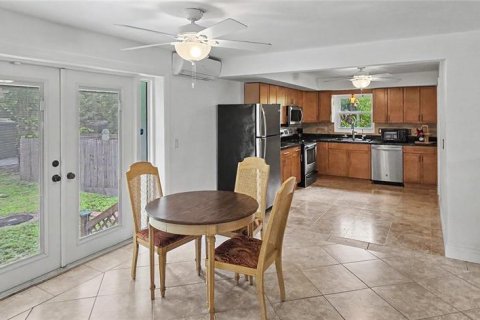 Villa ou maison à vendre à Oldsmar, Floride: 3 chambres, 120.4 m2 № 2203389 - photo 7