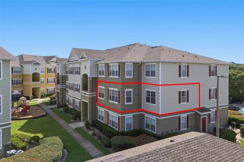 Copropriété à vendre à Orlando, Floride: 2 chambres, 97.18 m2 № 2215428 - photo 2