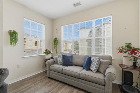 Copropriété à vendre à Orlando, Floride: 2 chambres, 97.18 m2 № 2215428 - photo 5