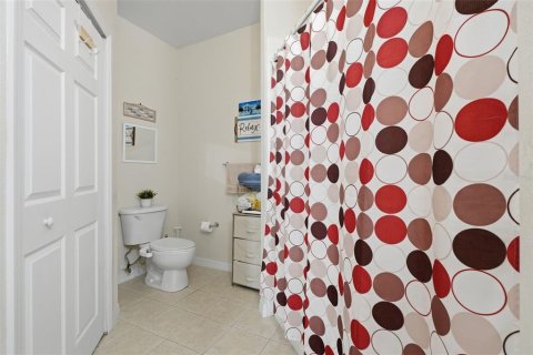 Copropriété à vendre à Orlando, Floride: 2 chambres, 97.18 m2 № 2215428 - photo 11