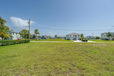 Terreno en venta en Hernando Beach, Florida № 247743 - foto 27