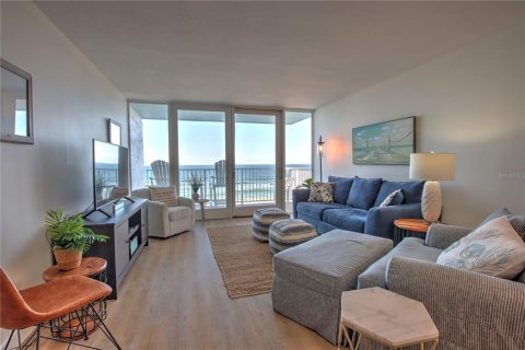 Condo in New Smyrna Beach, Florida, 1 bedroom  № 1553474 - photo 9