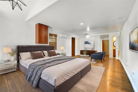 Купить земельный участок в Майами, Флорида № 2041958 - фото 5