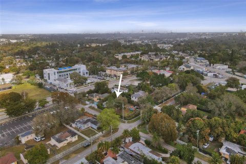 Купить земельный участок в Майами, Флорида № 2041958 - фото 20