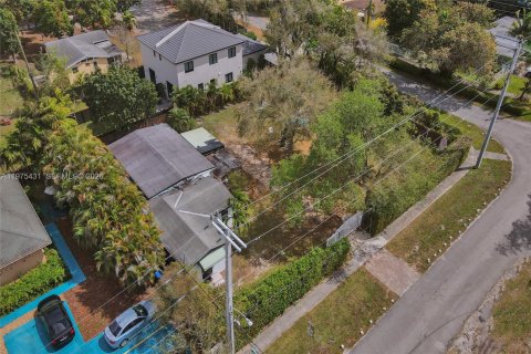 Купить земельный участок в Майами, Флорида № 2041958 - фото 6