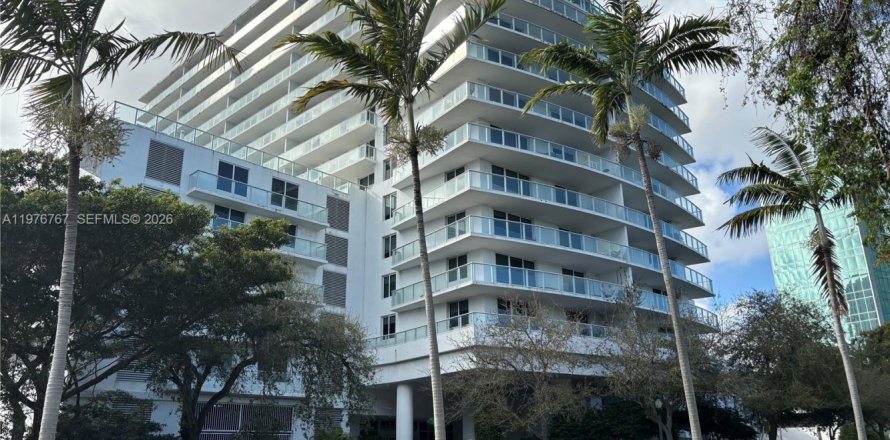 Condo à Miami, Floride, 2 chambres  № 2041949