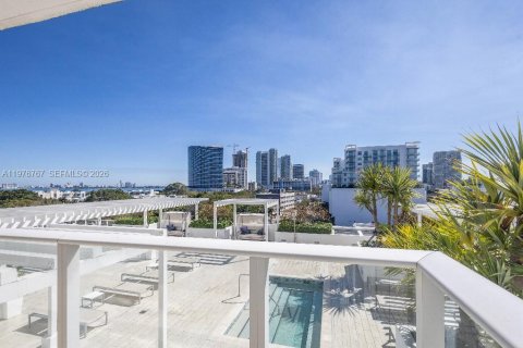 Copropriété à vendre à Miami, Floride: 2 chambres, 92.81 m2 № 2041949 - photo 23