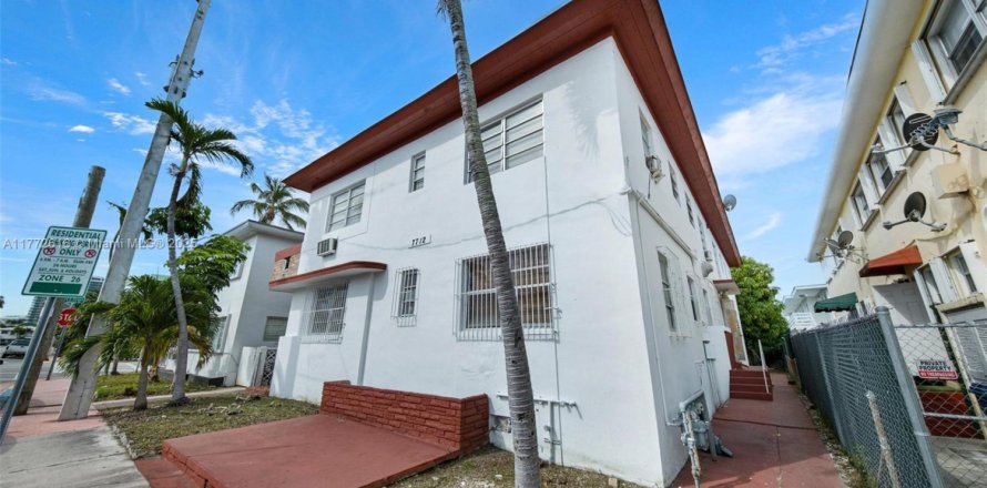 Condo in Miami Beach, Florida, 2 bedrooms № 1868182