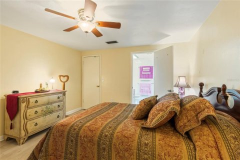 Villa ou maison à vendre à Holiday, Floride: 2 chambres, 123.93 m2 № 2113598 - photo 19