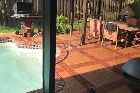 Villa ou maison à louer à Miami, Floride: 4 chambres, 179.86 m2 № 1208835 - photo 1