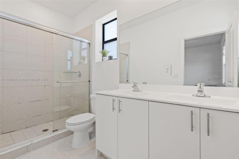 Townhouse in Homestead, Florida 3 bedrooms, 123.37 sq.m. № 1959882 - photo 23