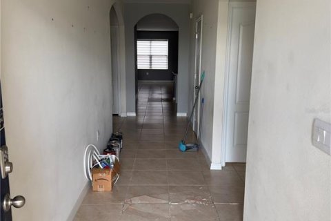 Casa en venta en Winter Haven, Florida, 4 dormitorios, 169.83 m2 № 2236840 - foto 2