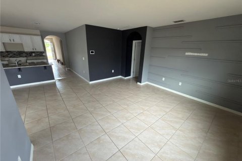 Casa en venta en Winter Haven, Florida, 4 dormitorios, 169.83 m2 № 2236840 - foto 4