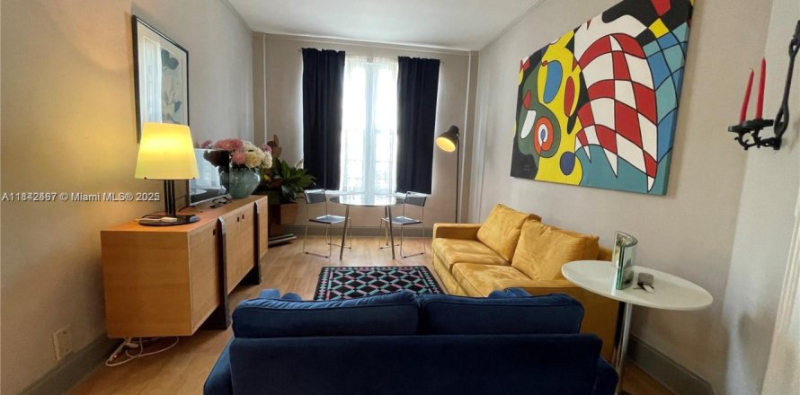Condo à Miami, Floride, 1 chambre № 1833998