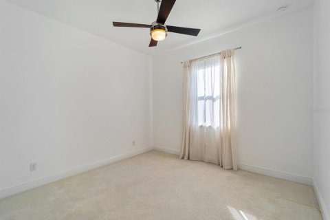 Casa en venta en Sarasota, Florida, 3 dormitorios, 192.31 m2 № 2109134 - foto 20