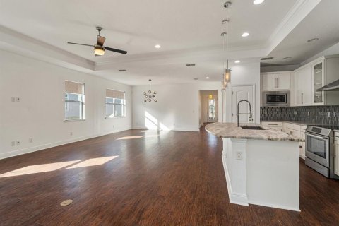 Casa en venta en Sarasota, Florida, 3 dormitorios, 192.31 m2 № 2109134 - foto 7