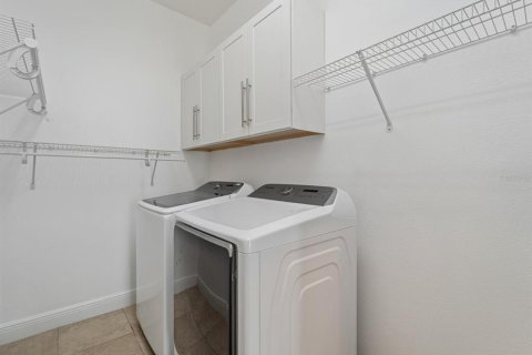 Casa en venta en Sarasota, Florida, 3 dormitorios, 192.31 m2 № 2109134 - foto 27