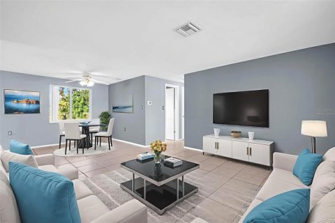 Купить виллу или дом в Холидэй, Флорида 7 комнат, 138.42м2, № 1778269 - фото 6
