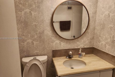 Купить кондоминиум в Майами-Бич, Флорида 2 спальни, 99.41м2, № 2022296 - фото 22