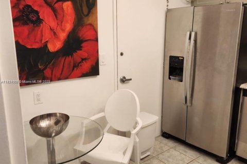 Купить кондоминиум в Майами-Бич, Флорида 2 спальни, 99.41м2, № 2022296 - фото 10