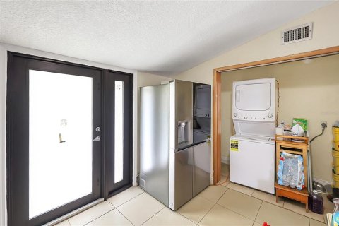 Villa ou maison à vendre à Kissimmee, Floride: 4 chambres, 114.83 m2 № 2415291 - photo 8