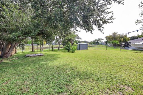 Villa ou maison à vendre à Kissimmee, Floride: 4 chambres, 114.83 m2 № 2415291 - photo 20