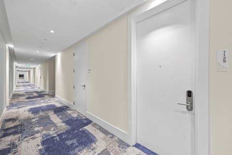 Condo in Lake Park, Florida, 1 bedroom  № 2261350 - photo 30