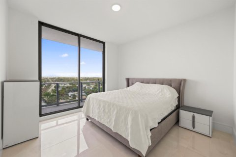 Condo in Lake Park, Florida, 1 bedroom  № 2261350 - photo 10