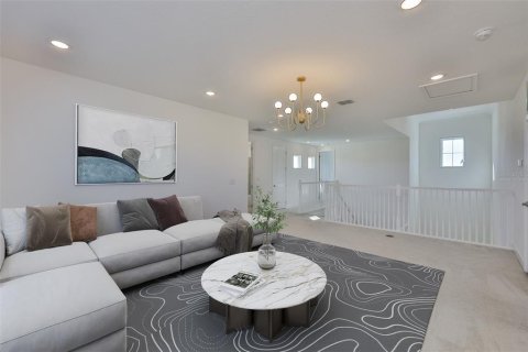House in Apollo Beach, Florida 4 bedrooms, 283.54 sq.m. № 1807001 - photo 25