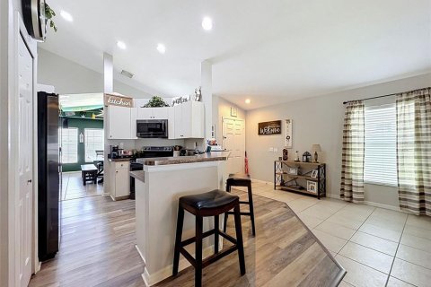 Villa ou maison à vendre à New Port Richey, Floride: 3 chambres, 155.61 m2 № 2296152 - photo 7