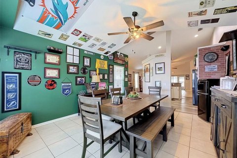 Villa ou maison à vendre à New Port Richey, Floride: 3 chambres, 155.61 m2 № 2296152 - photo 13