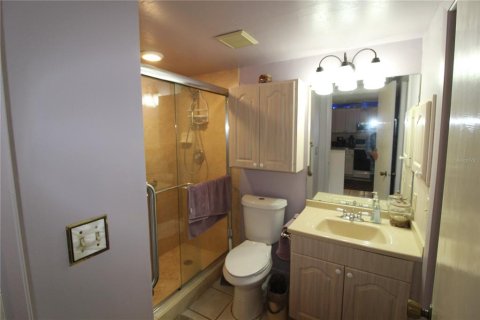 Купить кондоминиум в Энглвуд, Флорида 5 комнат, 101.45м2, № 1415982 - фото 11
