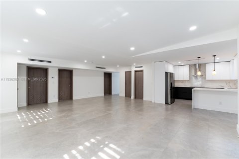 Villa ou maison à vendre à South Miami, Floride: 3 chambres, 126.25 m2 № 1996644 - photo 11