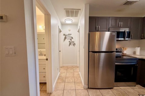 Casa en venta en Salt Springs, Florida, 2 dormitorios, 62.43 m2 № 2214390 - foto 26